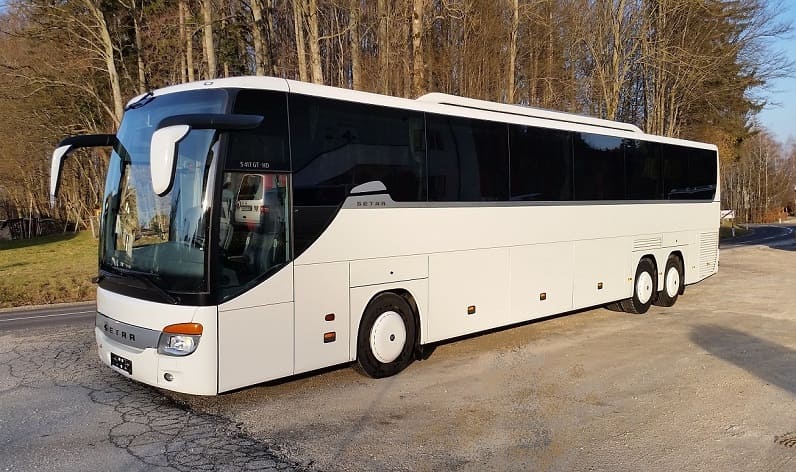 Buses hire in Žďár nad Sázavou